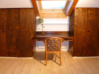 Desk & Wardrobe