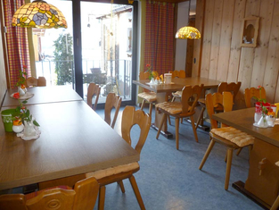 Habitable room / breakfast place